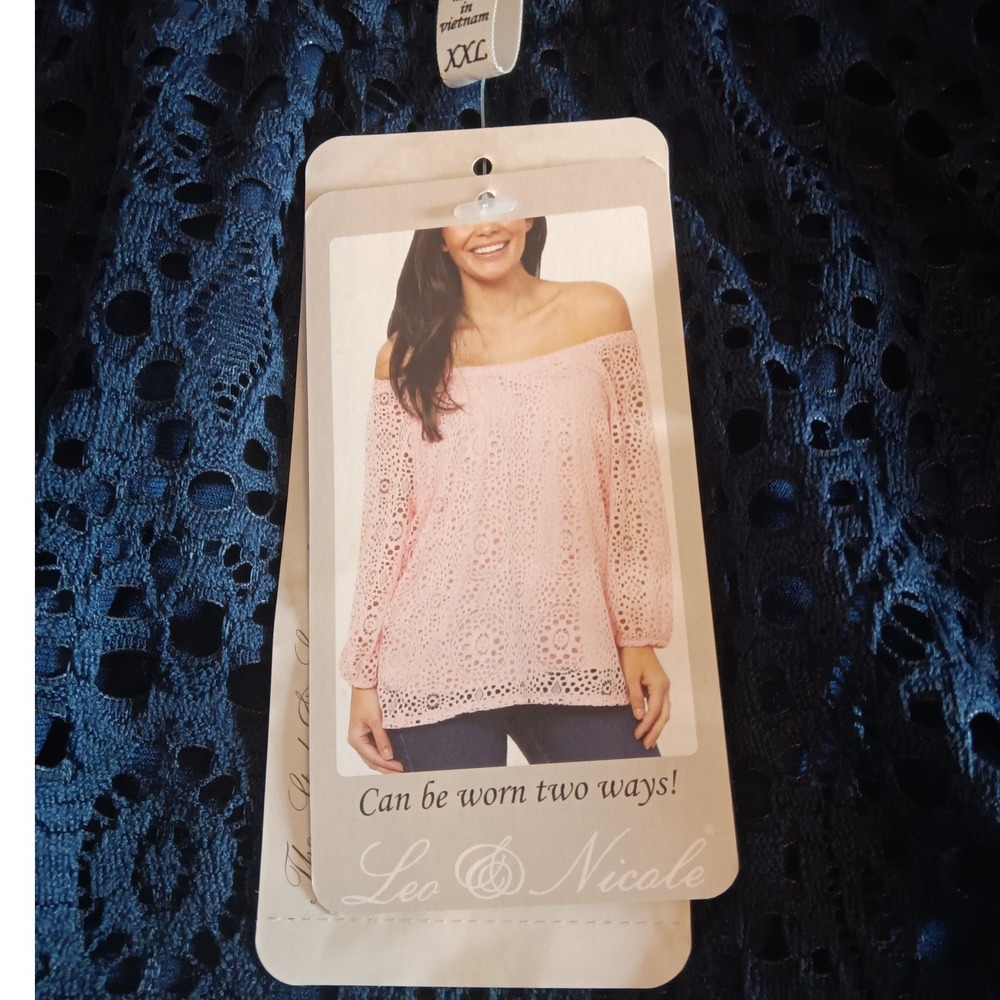Leo & Nicole Admiral Navy Eyelet Lace Convertible Blouse XXL NWT - Picture 6 of 13